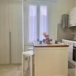 Casa Bianca, Apartment