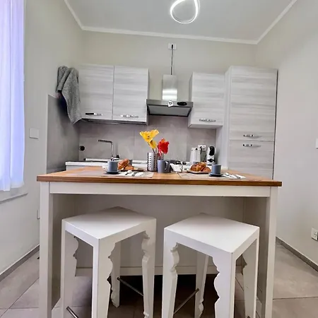 Casa Bianca, *