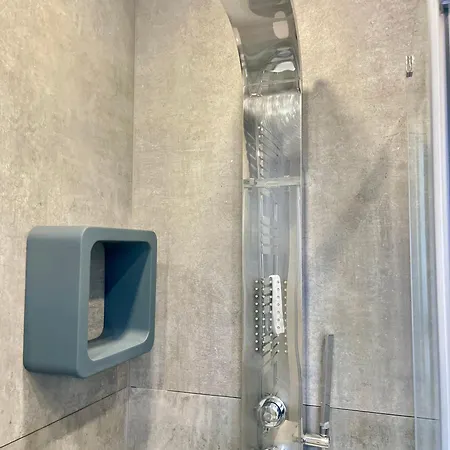 Casa Bianca, Apartment *